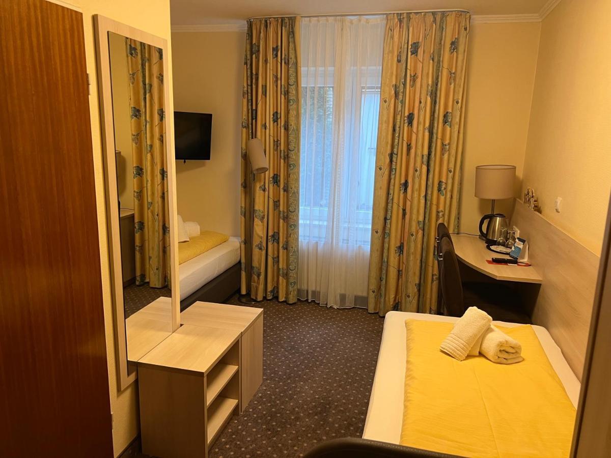 M&M Hotel - ซีวีทาล ภายนอก รูปภาพ